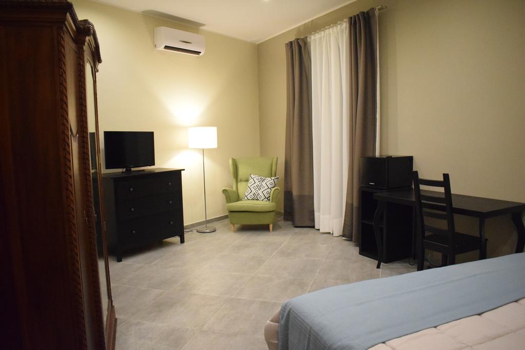 Cento Tari' Guest house 3*