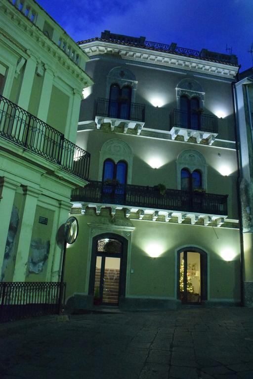 Maison d'hôtes Cento Tari' 3*
